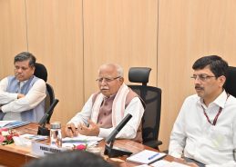 Union Minister Manohar Lal chairs Forum of Electricity Regulators Meeting in New Delhi