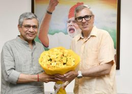 Jammu & Kashmir CM Omar Abdullah, Railway Minister Ashwini Vaishnaw discuss enhanced rail connectivity in J&K