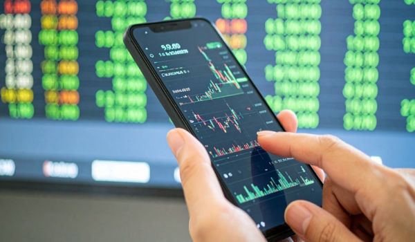 Domestic markets likely to track investor reactions to RBI’s recent monetary policy decisions