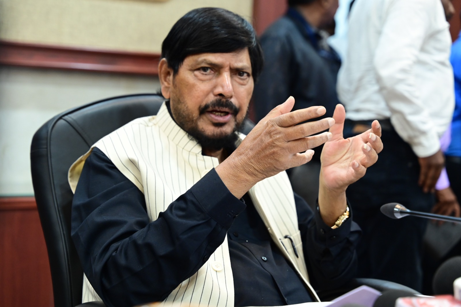 MoS Ramdas Athawale reviews implementation of Social Justice and Empowerment schemes in Rajkot
