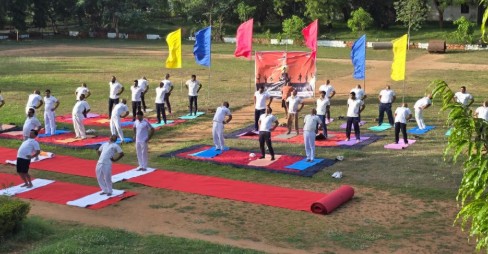 Maharashtra Celebrates International Yoga Day with Enthusiasm