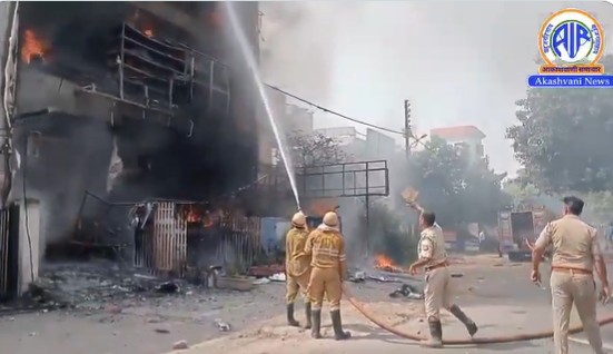लखनऊ: अलीगंज के एक कोचिंग सेंटर में आग से 15 की मौत, सीएम योगी ने दिये जांच के आदेश