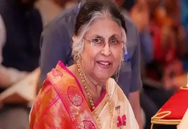Veteran playback singer Suman Kalyanpur laid to rest with full state honour