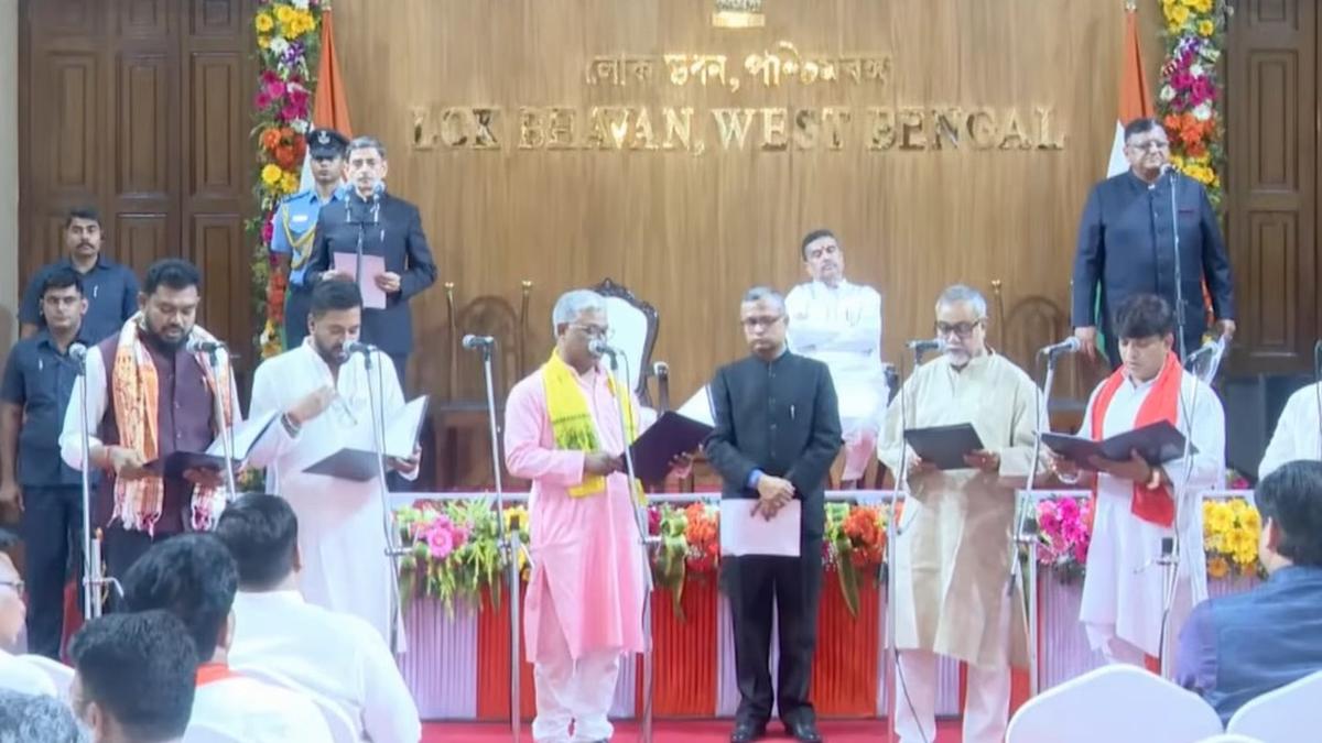 West Bengal cabinet expands with induction of 35 new ministers