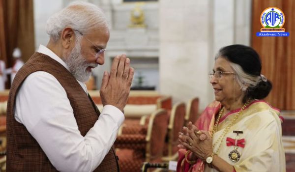 PM Modi expresses grief over death of singer Suman Kalyanpur