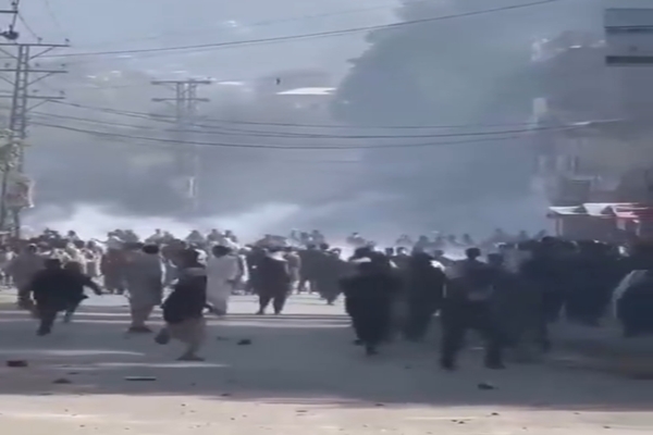 Over 30 Killed, Around 200 Injured in Clashes in PoJK