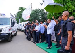 Manipur CM Yumnam Khemchand Singh Flags Off 13 Mobile Medical Units for Hill Districts
