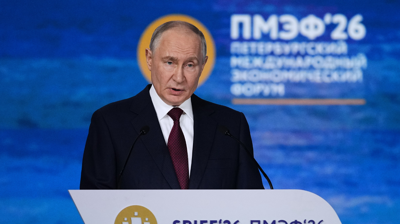 Russian President offers Sukhoi Su-57 stealth aircraft and joint production in India