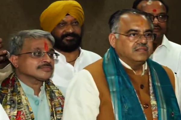 BJP candidates Tarun Chugh, Rajneesh Agarwal file nominations for Rajya Sabha polls in MP