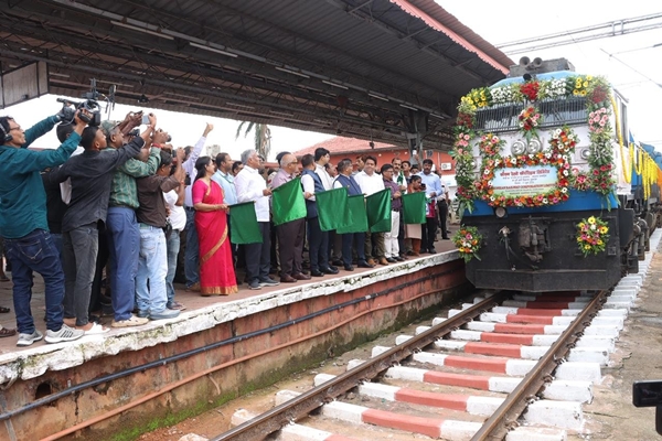Goa: Madgaon-Karwar Express flagged off