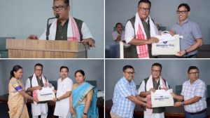 অসম চৰকাৰৰ গ্ৰন্থবৰ্ষ কাৰ্যক্ৰমণিকাৰ আধাৰত ২০২৫ বৰ্ষত ৰাজ্যৰ বিভিন্ন স্থানত আয়োজন কৰা গ্ৰন্থমেলাৰ উদ্যোক্তাসকলক চেক প্ৰদান