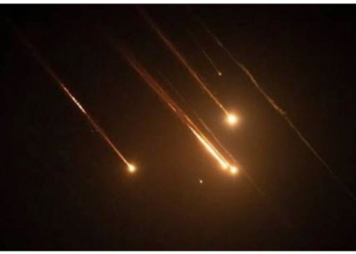 US-Iran tensions rise as Washington resumes air strikes