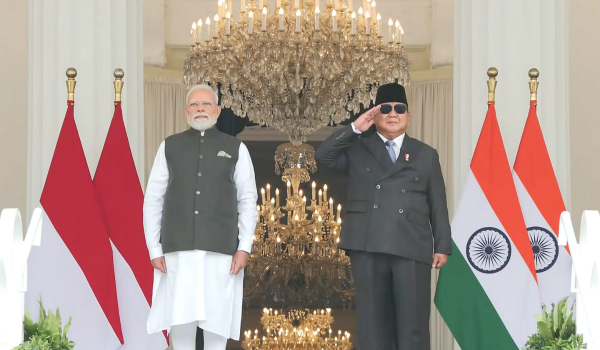 PM Modi receives ceremonial welcome in Jakarta; Holds bilateral talks with President Prabowo
