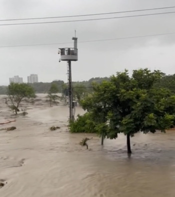 Typhoon Bavi makes landfall in eastern China’s Taizhou after nearly 2 million evacuated