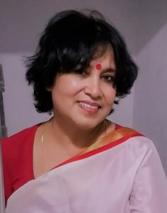 লেখক কবি তসলিমা নাসরিন আজ প্রায় দুই দশক পর কলকাতায় ফিরছেন।