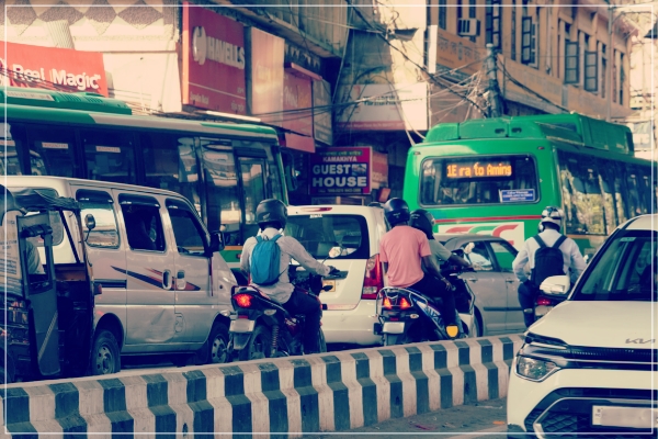 গুৱাহাটী মহানগৰীত নিয়ম নমনাকৈ চলোৱা গ্ৰীণ বাছৰ বিৰুদ্ধে অভিযান অব্যাহত