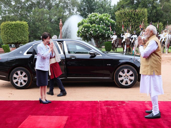 जापान कैबिनेट के जनसंपर्क अधिकारी ने भारतीय पारंपरिक अभिवादन नमस्ते के महत्व का किया उल्‍लेख