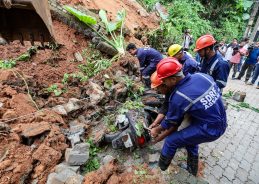 Landslides Triggered by Heavy Rain Injure Four in Guwahati
