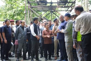 সিকিমের নামচি জেলার সামারদাং-এ NHPC-র তিস্তা জলবিদ্যুৎ প্রকল্পের জন্য নির্মীয়মাণ সুড়ঙ্গে বিস্ফোরণের জেরে ধসের ঘটনায় এপর্যন্ত ১৩ জনের মৃতদেহ উদ্ধার হয়েছে।