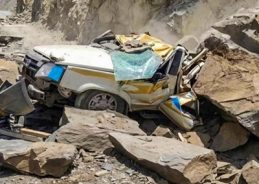 Himachal accident: 13 killed as massive boulder rolled down and crushed Tata Sumo