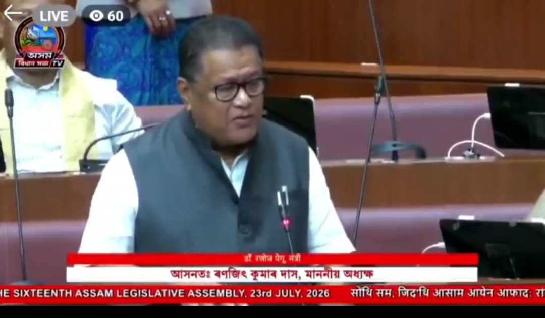নতুনকৈ বিদ্যালয় একত্ৰীকৰণৰ পূৰ্বে ৩০গৰাকীতকৈ কম শিক্ষার্থী থকা বিদ্যালয়সমূহক নামভৰ্তি বৃদ্ধিৰ বাবে এবছৰ সময় দিয়াৰ সিদ্ধান্ত