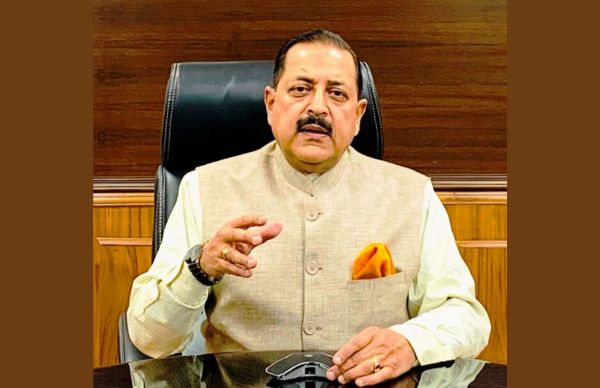 Grievance redressal should focus on addressing concerns and aspirations of pensioners: MoS Jitendra Singh