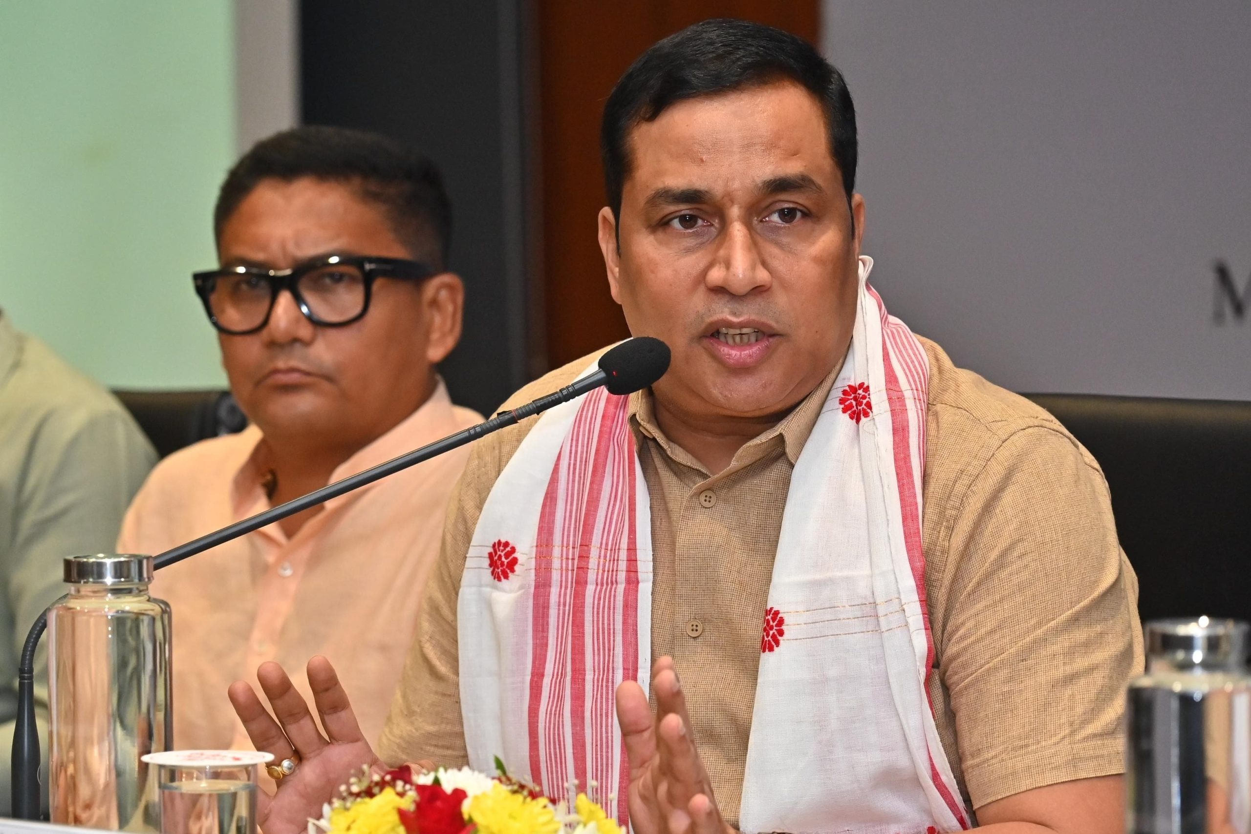 বনজ ৰাজহ এতিয়াৰেপৰা সম্পূর্ণ ডিজিটেল পদ্ধতিৰে সংগ্ৰহ কৰা হ’ব : মন্ত্রী জয়ন্ত মল্লবৰুৱা