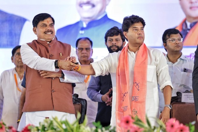 MP: Foundation laid for defence manufacturing plant in Shivpuri: More than one lakh jobs to be created