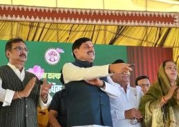 MP: Govt transfers over 3300 cr rupees in more than 82 lakh farmers’ accounts 