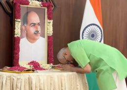 Vice President pays floral tributes to Dr. Syama Prasad Mookerjee at Uprashtrapati Bhawan