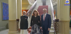 प्रधानमंत्री मोदी तीसरे वार्षिक नेता शिखर सम्मेलन के लिए विक्टोरिया स्थित गवर्नमेंट हाउस पहुंचे