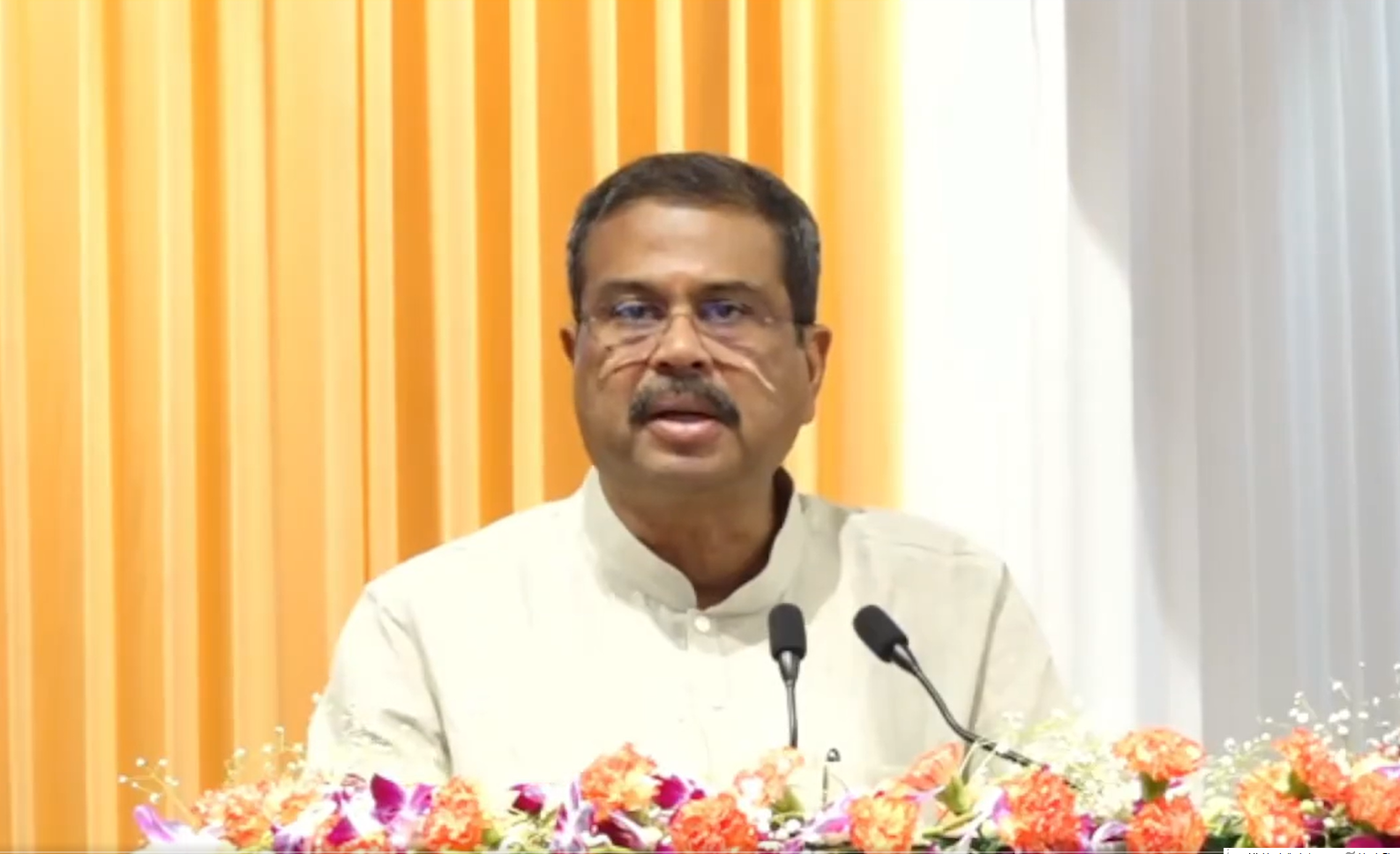 2047 तक भविष्य के अनुरूप शिक्षा प्रणाली के निर्माण में केंद्र और राज्य समान भागीदार हैं: धर्मेंद्र प्रधान