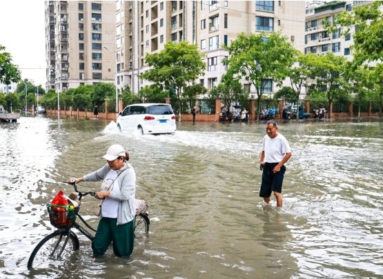चीन में तूफान नोल की दस्तक, गांसु प्रांत में 10 लोगों की मौत