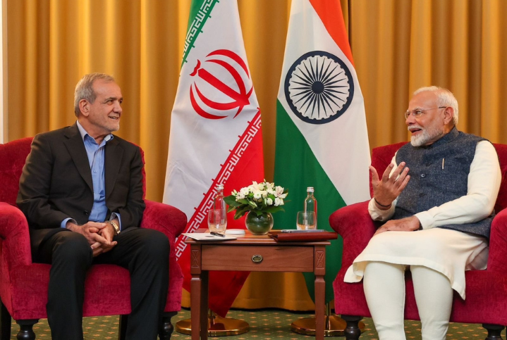पीएम मोदी ने ईरानी राष्ट्रपति के साथ टेलीफोन पर बातचीत की, पश्चिम एशिया में शांति की कोशिशों का किया स्वागत