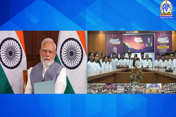 PM Modi interacts with youth participants of Viksit Vibrant Village Programme 