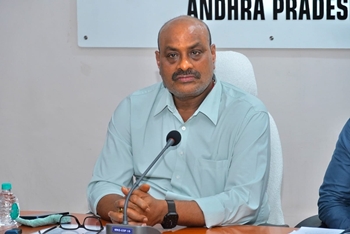 Andhra Pradesh Agriculture Minister Kinjarapu Atchannaidu reviews the progress of FCV tobacco procurement