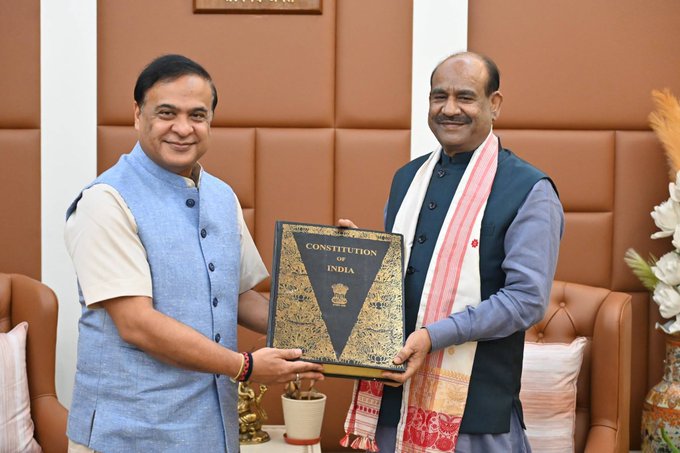 নতুন দিল্লীত লোকসভাৰ অধ্যক্ষ ওম বিৰলাক সাক্ষাৎ‍ ড° হিমন্ত বিশ্ব শর্মাৰ