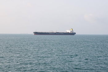 DGMA directs shipping firms to avoid deploying Indian seafarers via Strait of Hormuz