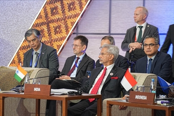 EAM Jaishankar calls for zero tolerance against terrorism at 33rd ARF Ministerial Meeting in Philippines