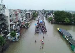 Gujarat govt announces financial package for rehabilitation of Surat flood victims 