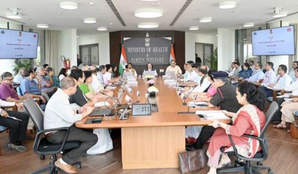 Health Minister chairs high-level review meeting on dengue preparedness in Delhi