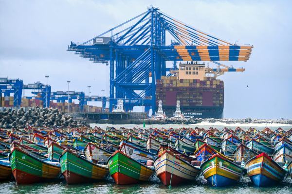 Trawling ban to be lifted across the coast of Keralam tonight
