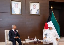 EAM Jaishankar Meets Kuwait PM, Discusses Bilateral Cooperation