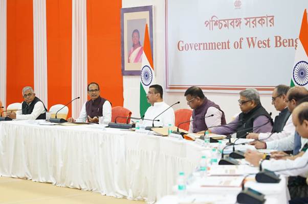 केंद्र ने पश्चिम बंगाल में ग्रामीण विकास के लिए 8,500 करोड़ रुपये से अधिक के पैकेज की घोषणा की