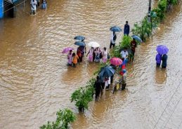 Odisha: IMD issues red alert of heavy rainfall, maritime operations suspended
