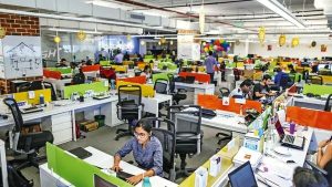 सरकार ने देश का पहला सेवा उत्पादन सूचकांक जारी किया