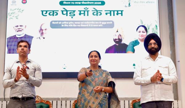 Delhi CM launches Green Drive Portal under ‘Ek Ped Maa Ke Naam’ campaign