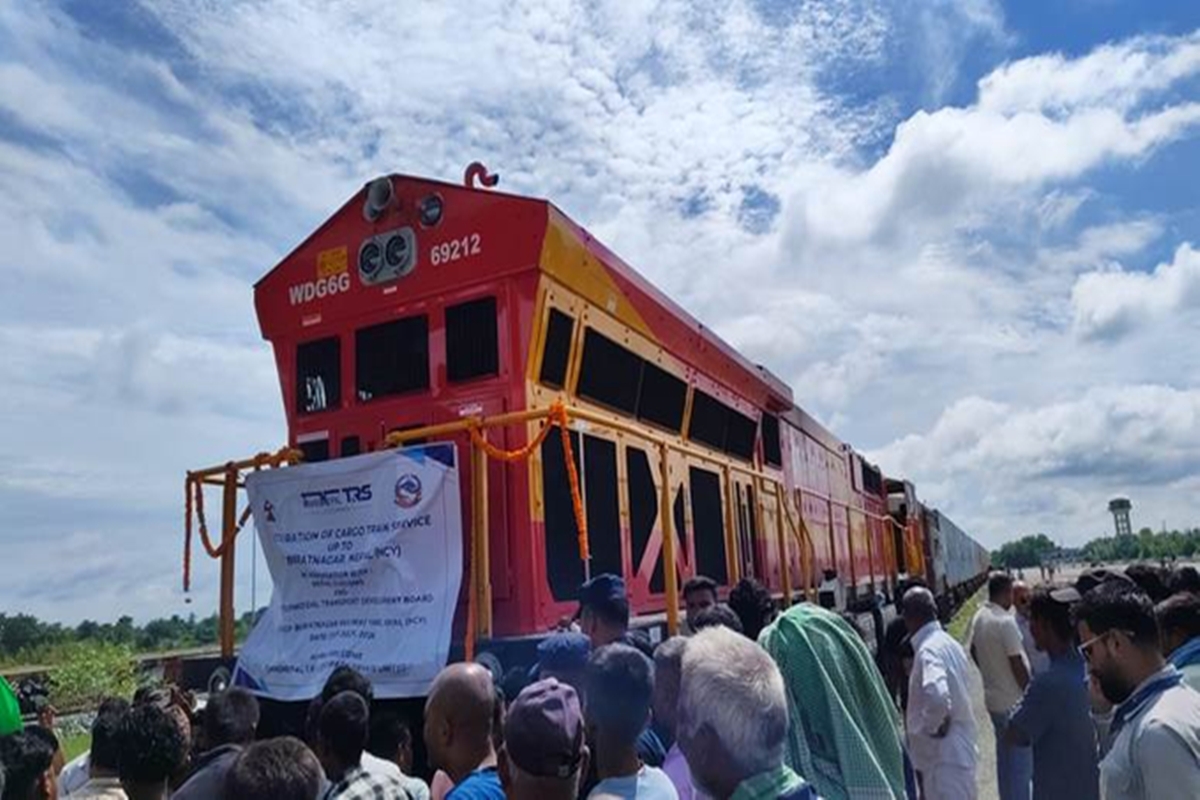 India’s first commercial freight train reaches Nepal carrying canola 