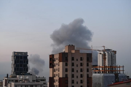 US forces launches fresh wave of military strikes against Iran