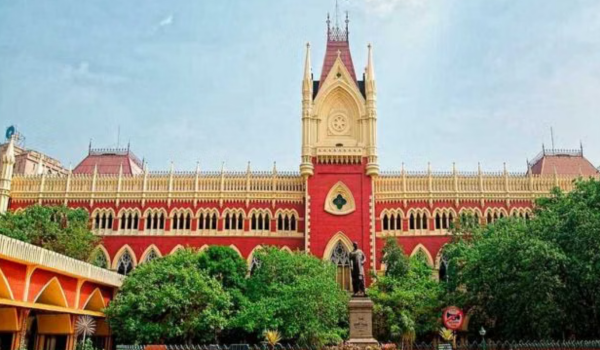 कलकत्ता उच्च न्यायालय ने टीएमसी को तीन बैंक खाते संचालित करने की अनुमति नहीं दी
